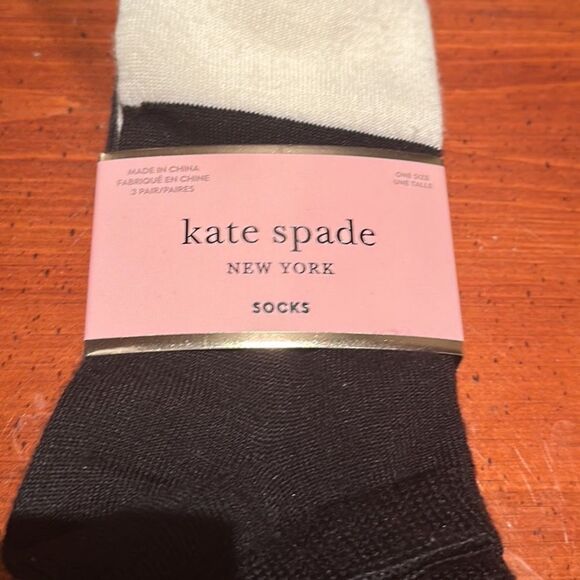 KATE SPADE ♠️ NY NO SHOW SOCKS MULTI PACK IN THREE PAIR ONE SIZE - Picture 7 of 8